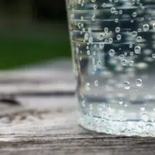 eau pétillante pour thé glacé boljoy